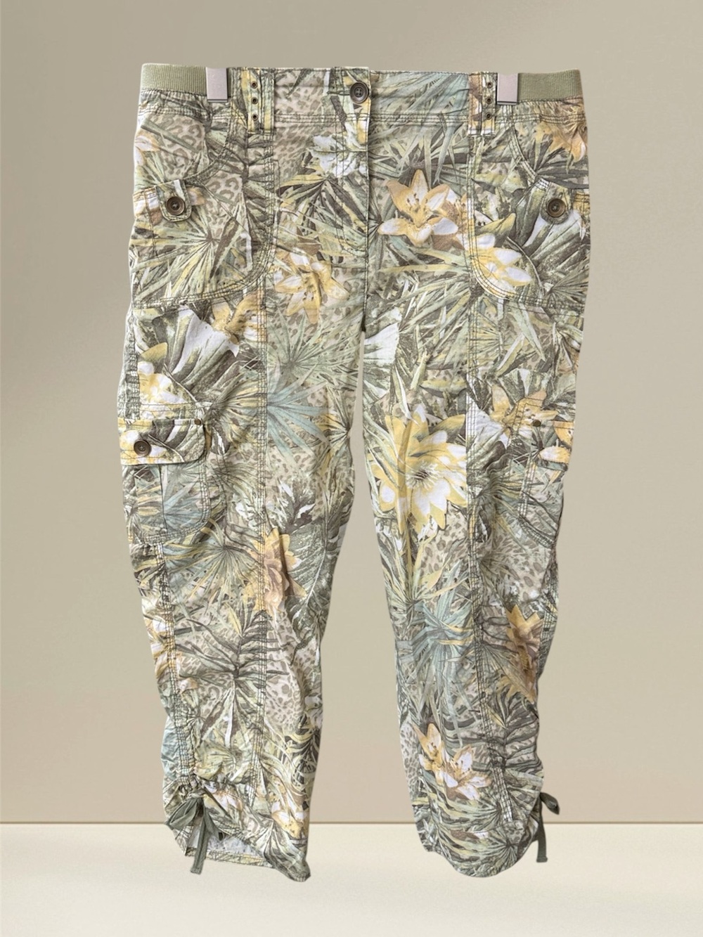 Chico's Tropical Cargo Capri Pants